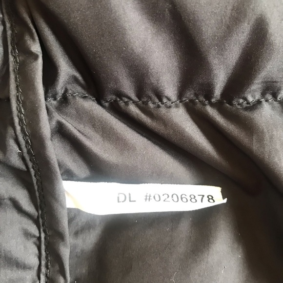 The North Face Long Puffer Coat - Picture 7 of 8